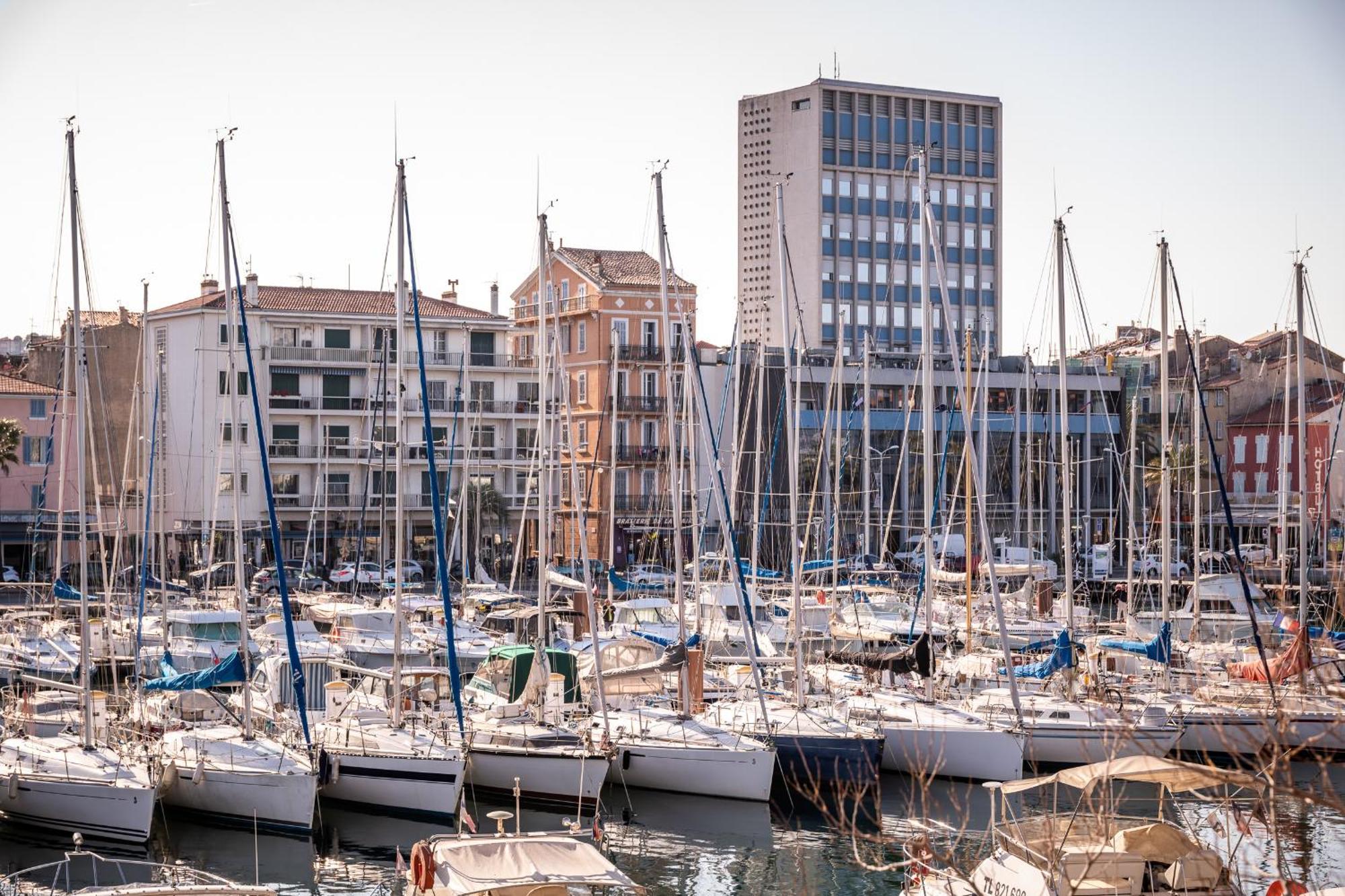 Hôtel Mercure Toulon La Seyne-Sur-Mer Exterior foto